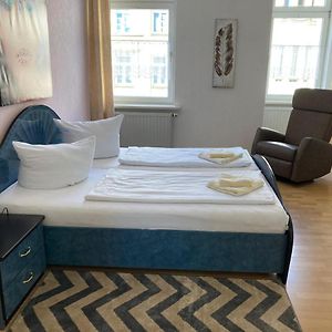 Standard Zimmer mit zwei Einzelbetten
